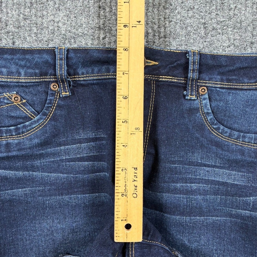 Cielo Jeans USA Womens Denim Shorts Size L Dark Wash Cuffed Stretch Low Rise - Picture 6 of 9